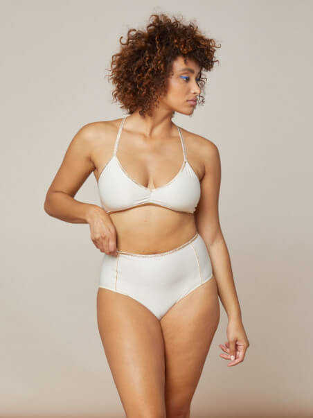 Women's high-waisted briefs