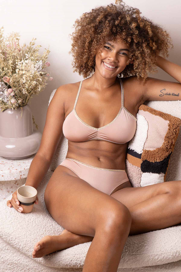 Brazilian briefs/Raw Edge-3